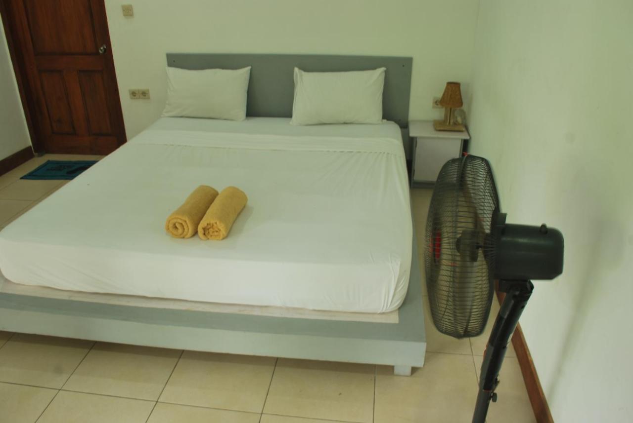 Gili Smile Bungalow Gili Trawangan Bagian luar foto