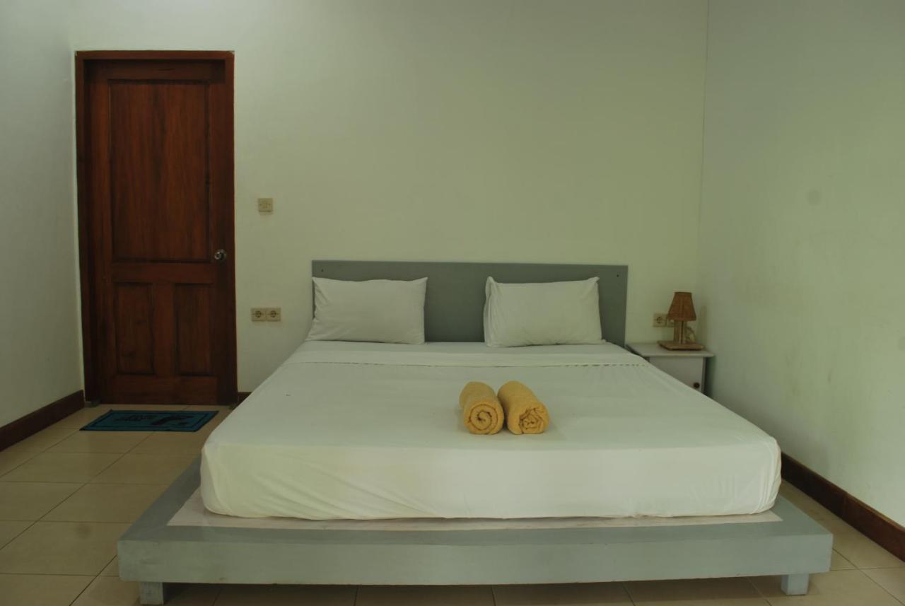 Gili Smile Bungalow Gili Trawangan Bagian luar foto