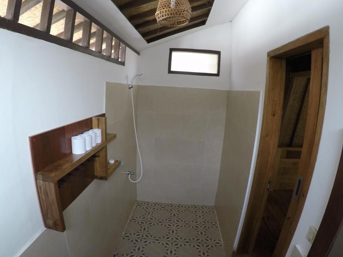 Gili Smile Bungalow Gili Trawangan Bagian luar foto