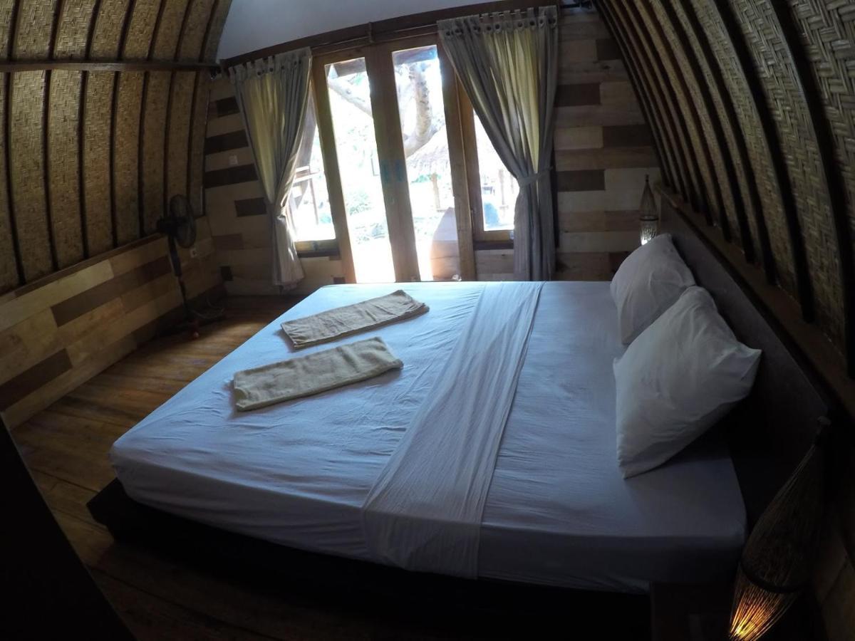 Gili Smile Bungalow Gili Trawangan Bagian luar foto