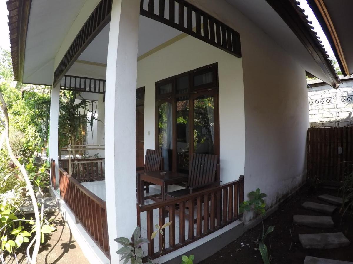 Gili Smile Bungalow Gili Trawangan Bagian luar foto