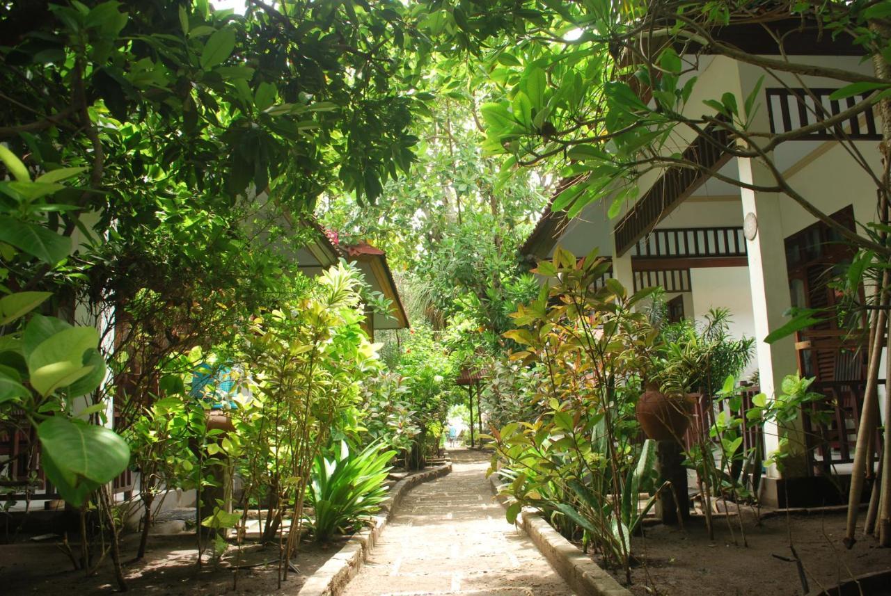 Gili Smile Bungalow Gili Trawangan Bagian luar foto