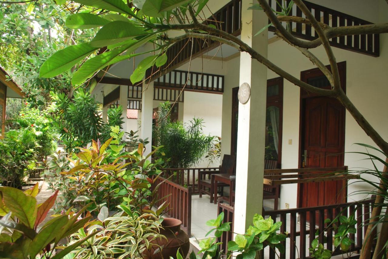 Gili Smile Bungalow Gili Trawangan Bagian luar foto